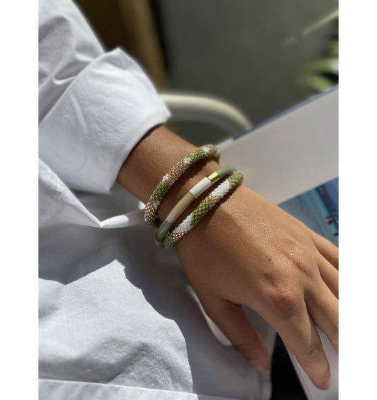 Maison Kizo - Buffalo Horn bangle - White/Green