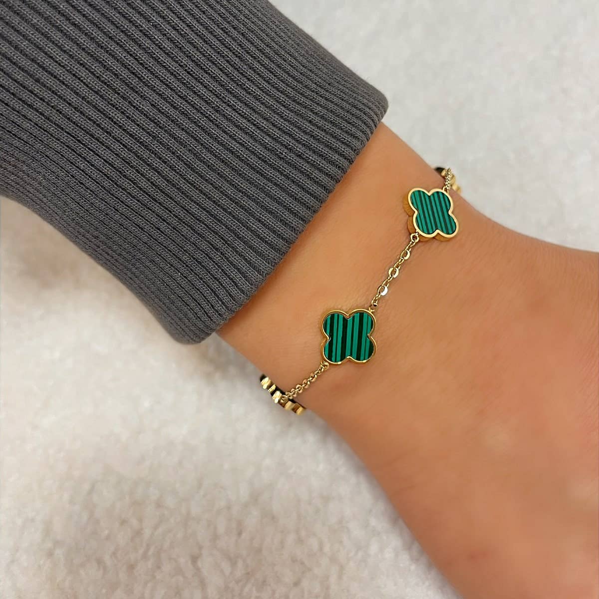 Green clover bracelet - 18K gold-plated