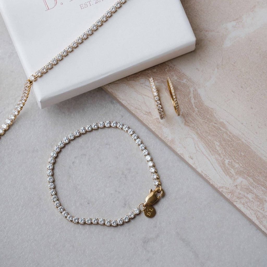 Tennis bracelet